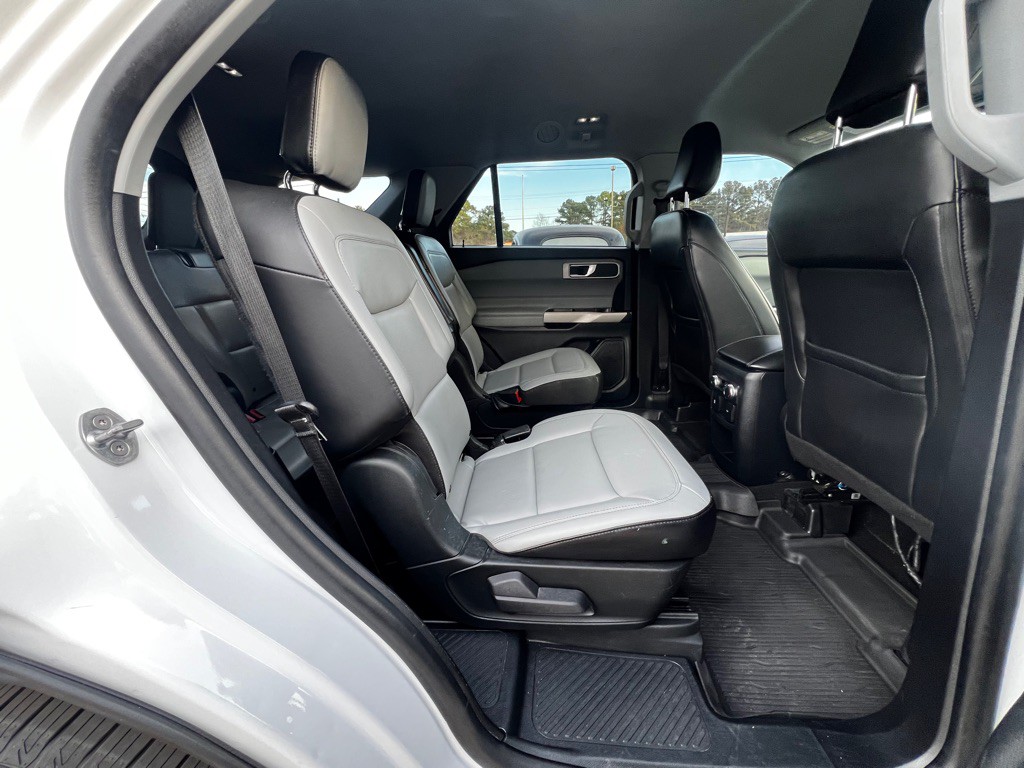 2021 Ford Explorer Image 19