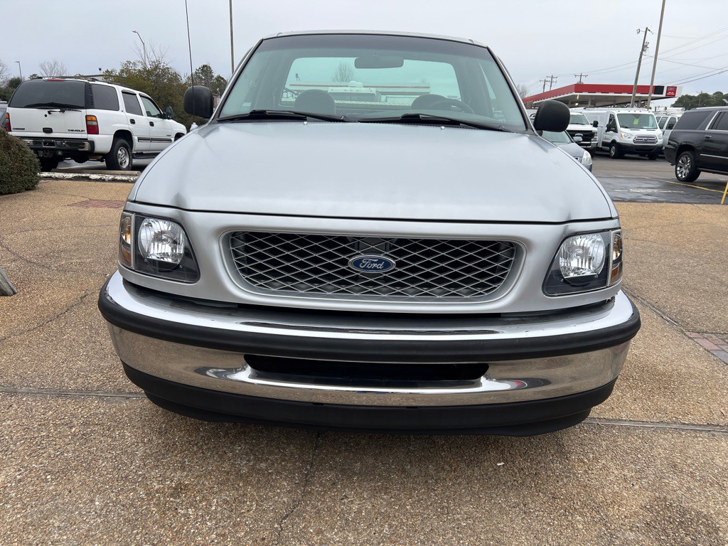 1998 Ford F-150 Image 2