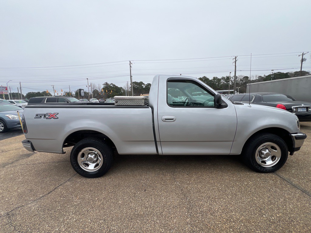 1998 Ford F-150 Image 4