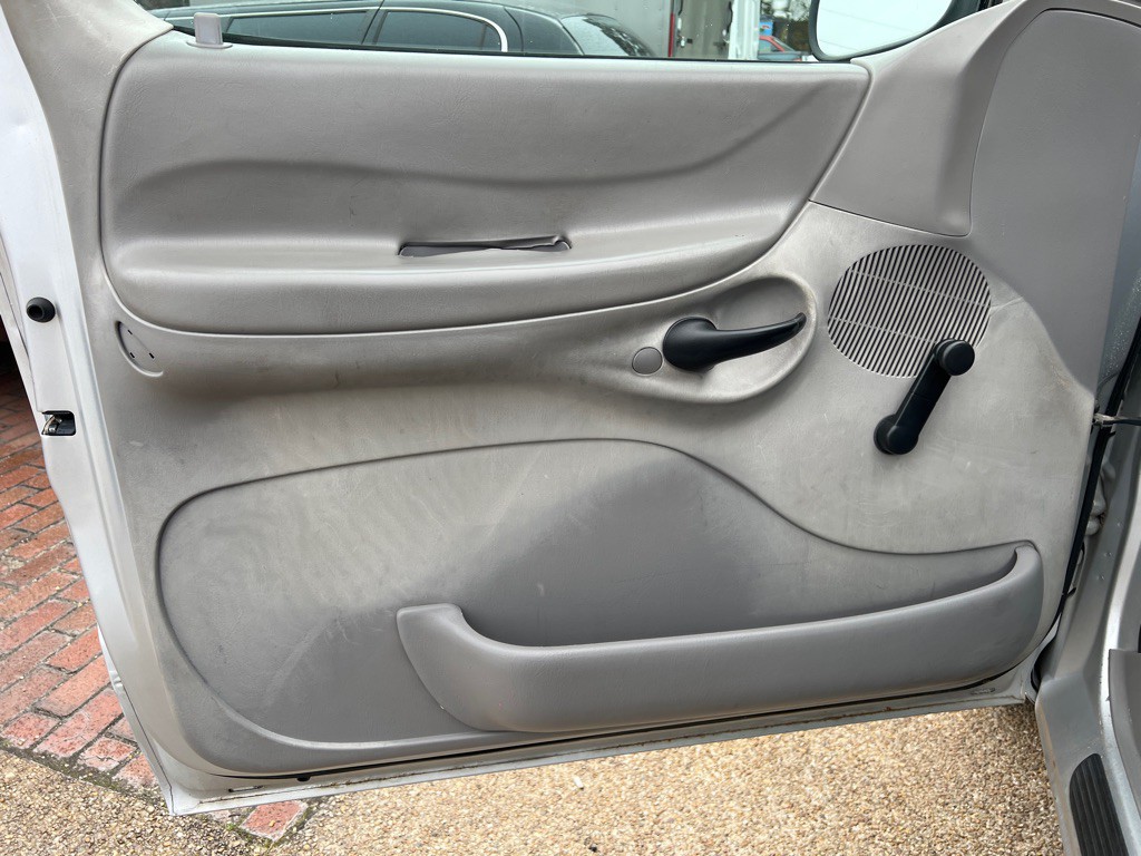 1998 Ford F-150 Image 9