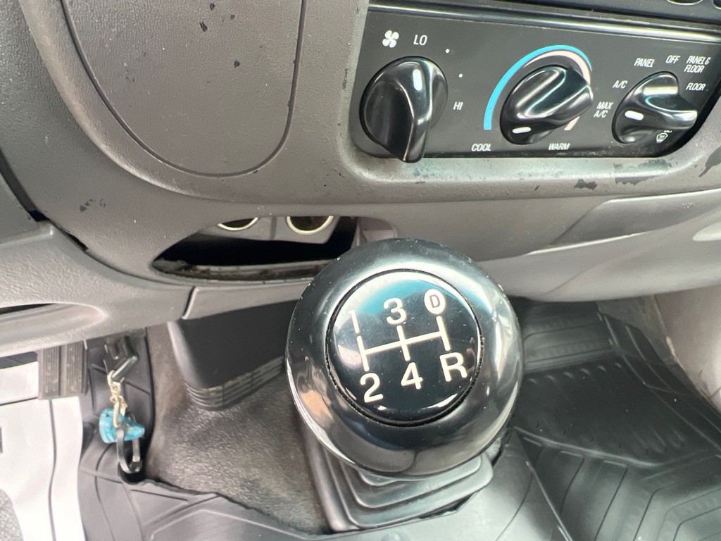 1998 Ford F-150 Image 13