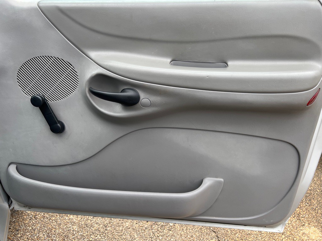 1998 Ford F-150 Image 14