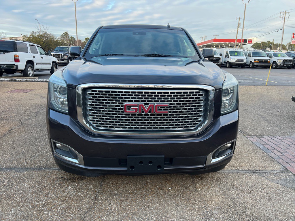 2015 GMC Yukon Image 2
