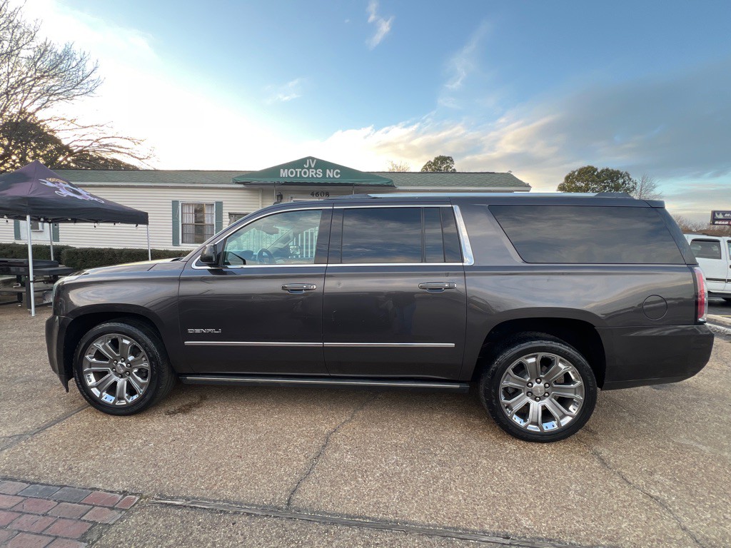 2015 GMC Yukon Image 8