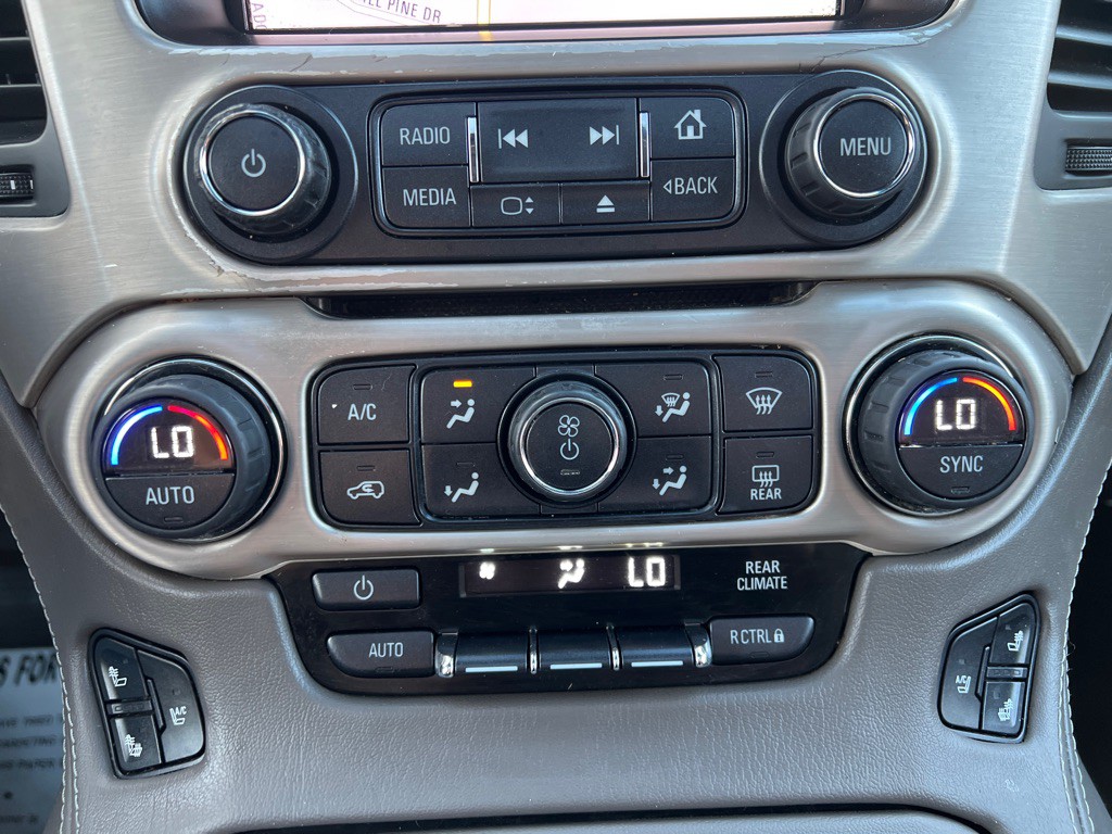 2015 GMC Yukon Image 16