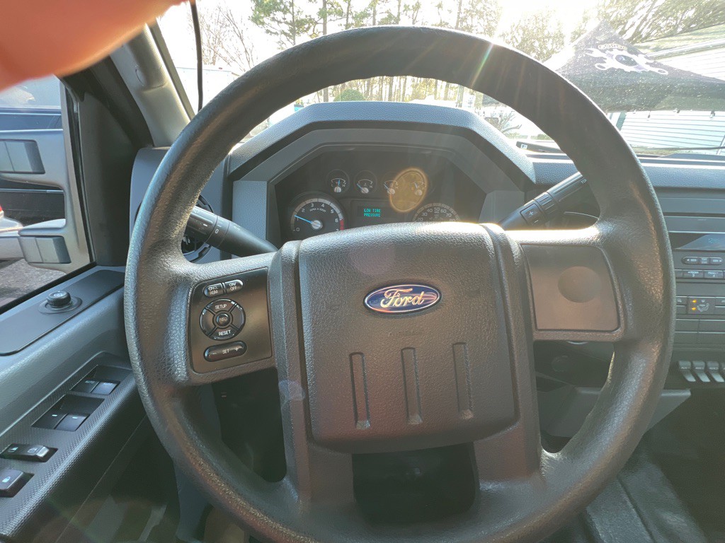 2014 Ford F-350 Image 13