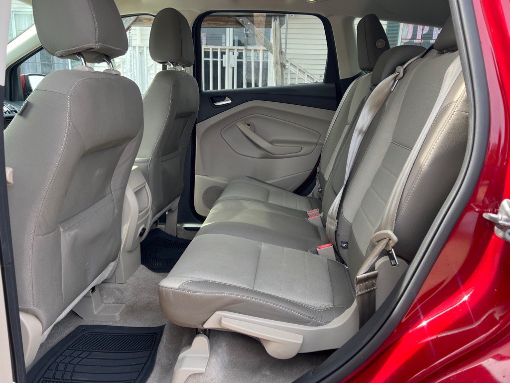 2015 Ford Escape Image 20