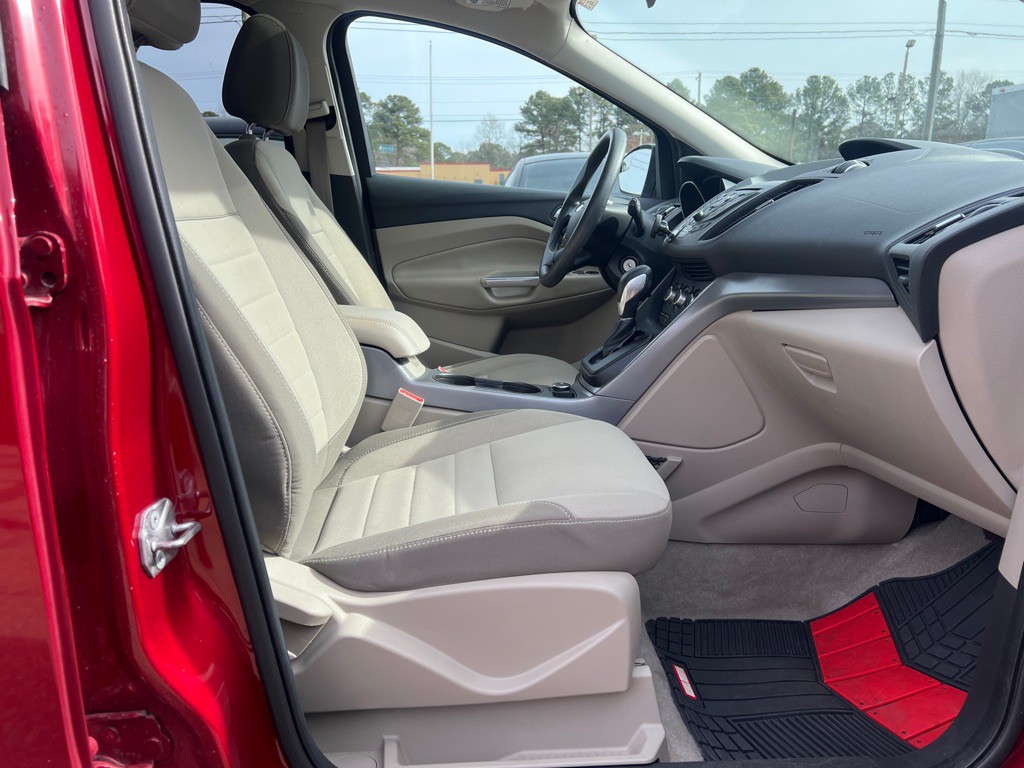 2015 Ford Escape Image 25