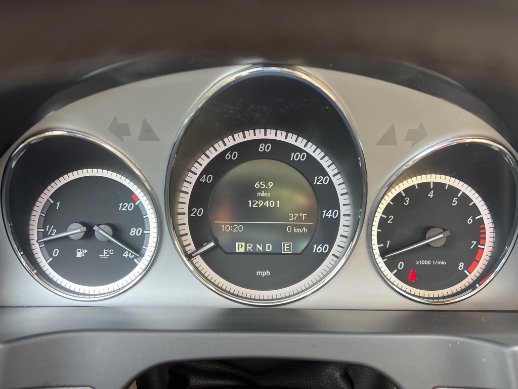 2011 Mercedes-Benz C-Class Image 13