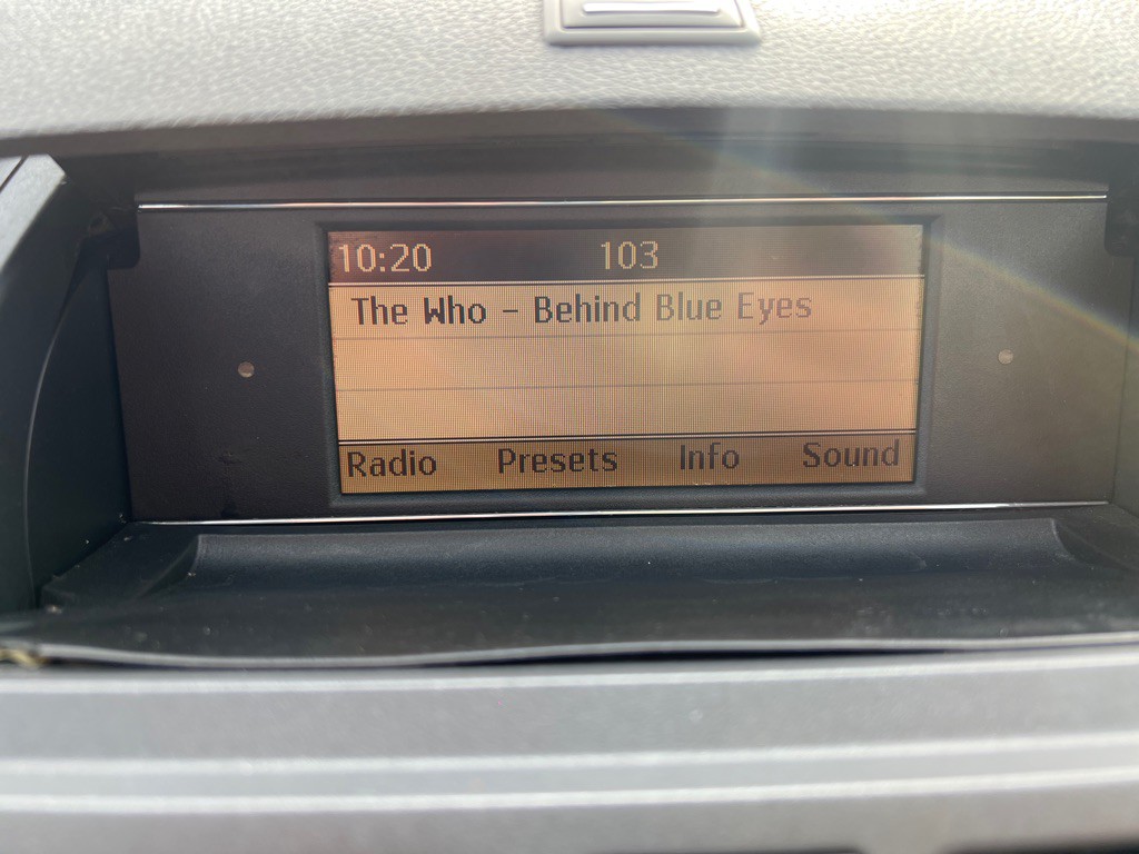 2011 Mercedes-Benz C-Class Image 15