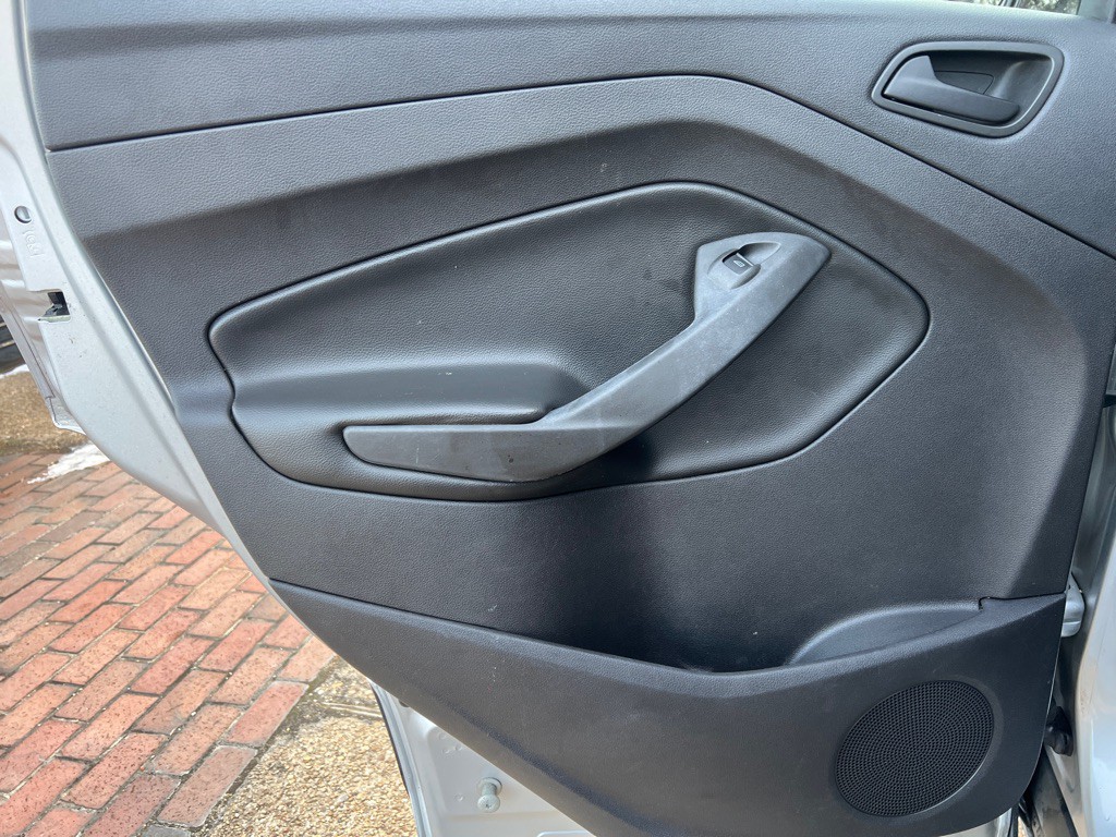 2013 Ford Escape Image 16