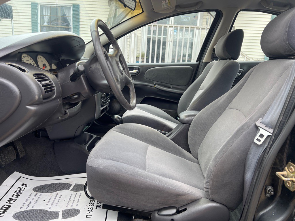 2000 Plymouth Neon Image 10