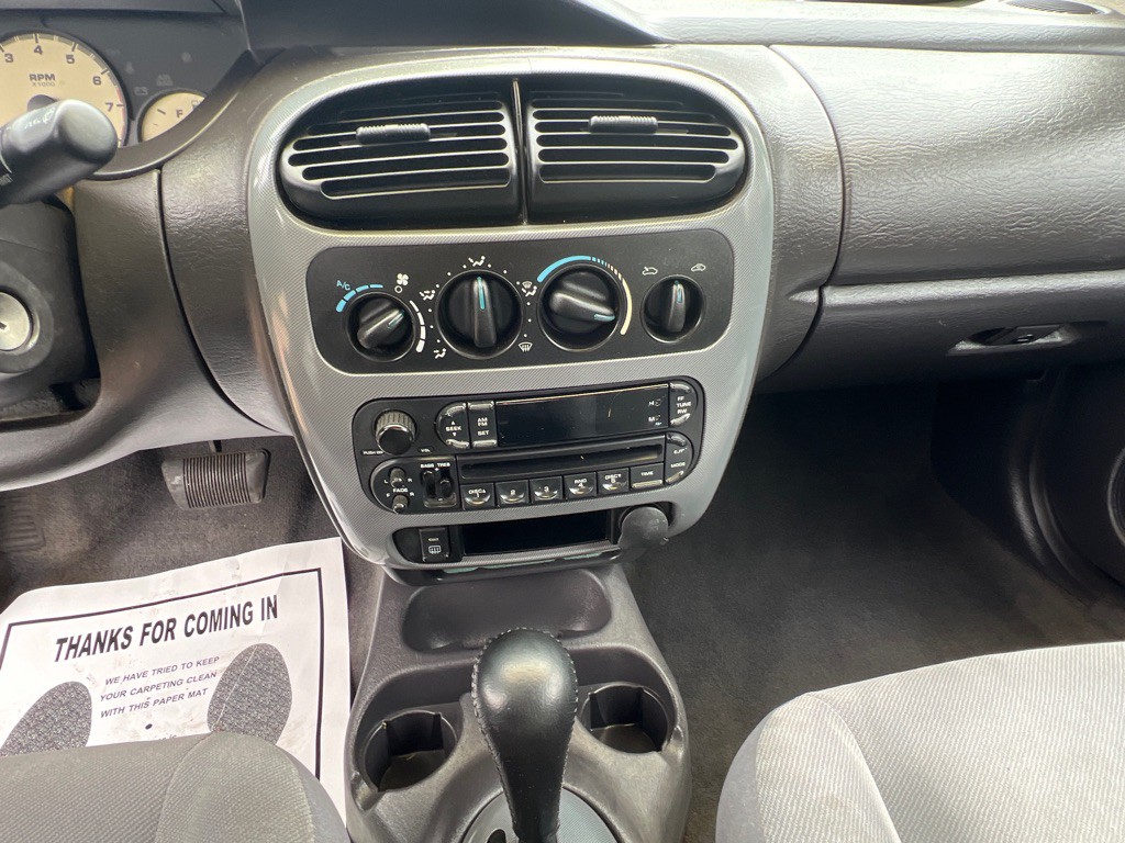 2000 Plymouth Neon Image 12