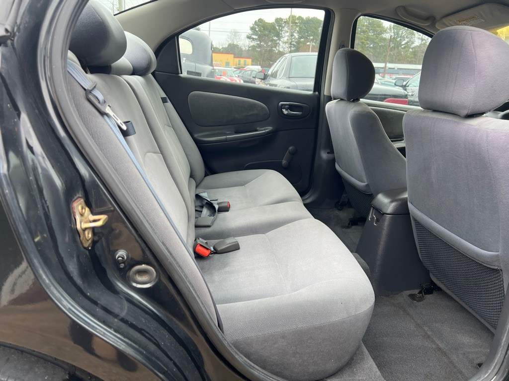 2000 Plymouth Neon Image 17