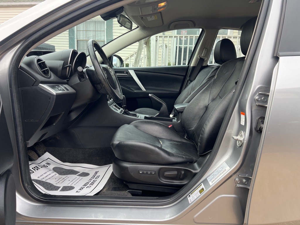 2010 Mazda Mazda3 Image 10