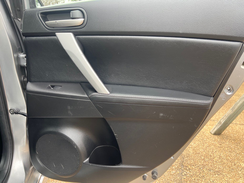 2010 Mazda Mazda3 Image 19