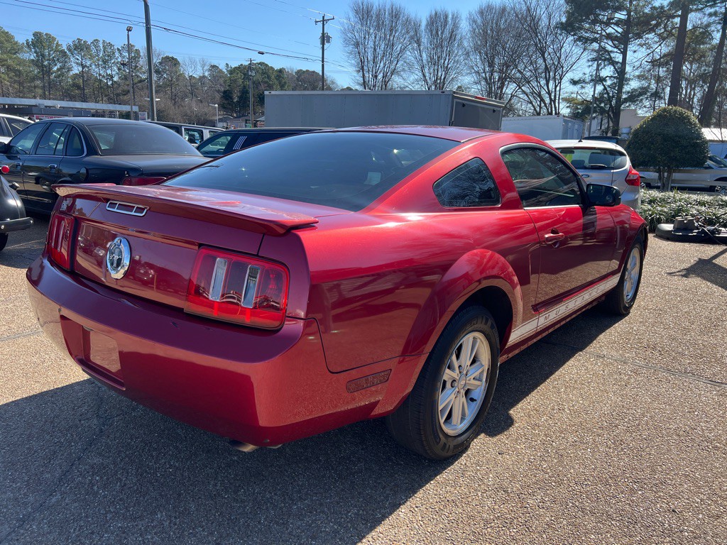 2007 Ford Mustang Image 5