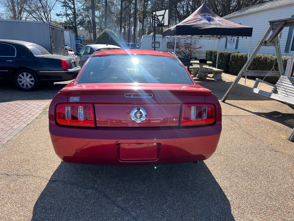 2007 Ford Mustang Image 6