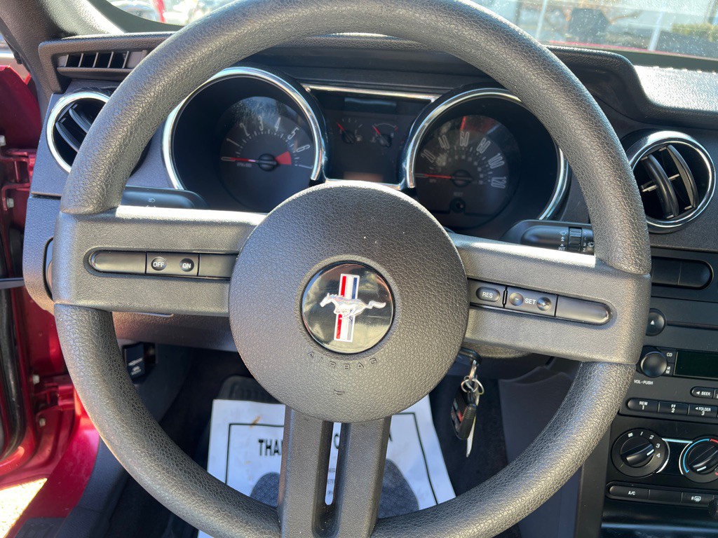 2007 Ford Mustang Image 11