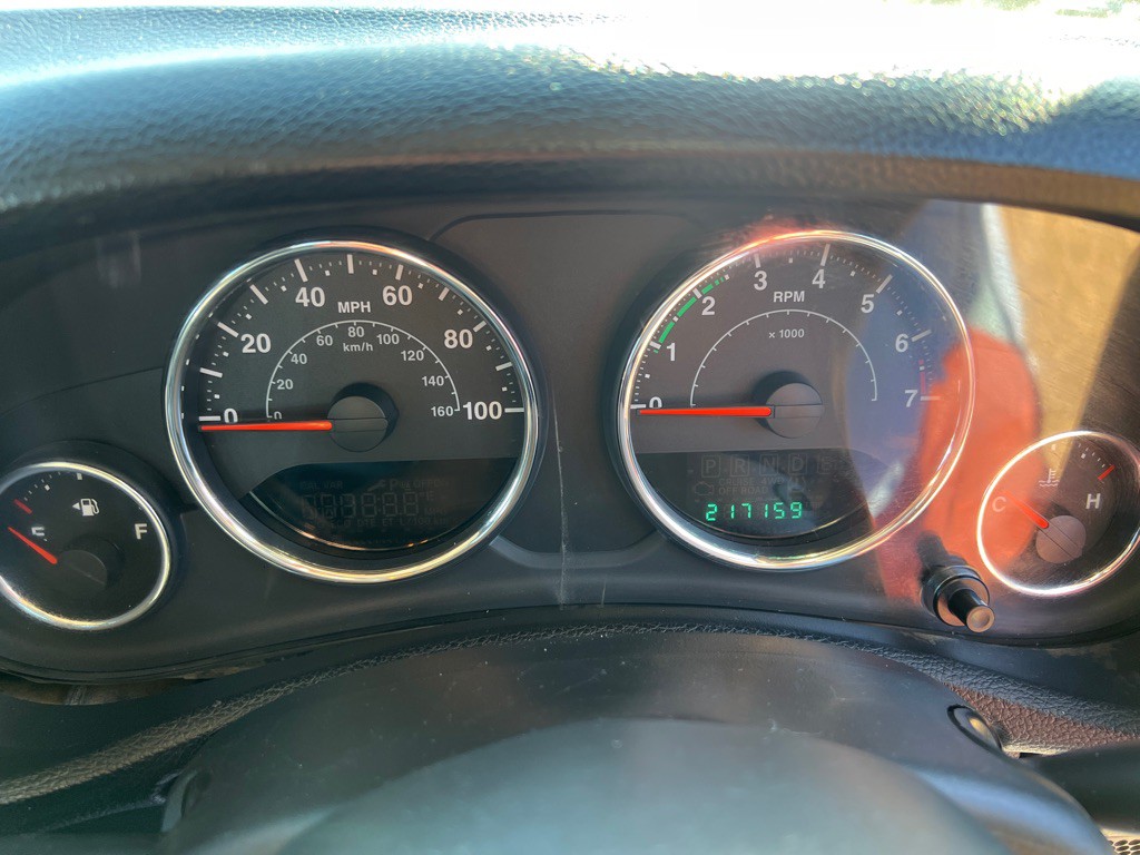 2013 Jeep Wrangler Unlimited Image 21