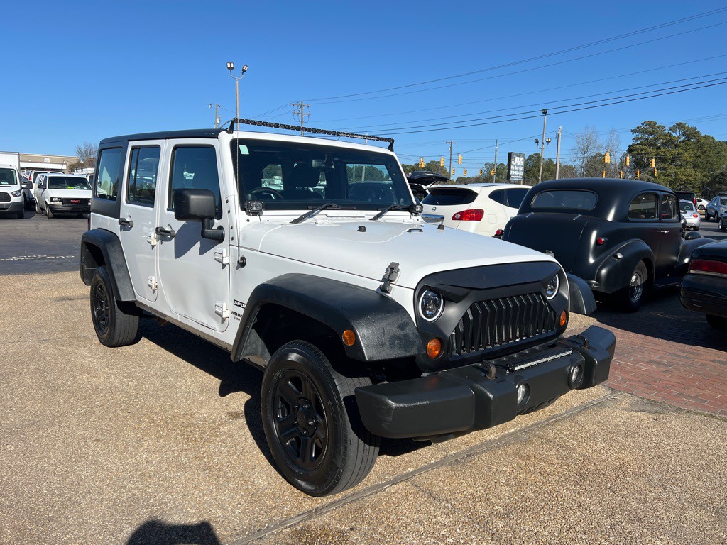 2013 Jeep Wrangler Unlimited Image 3