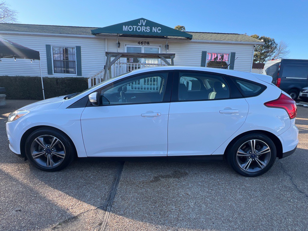 2014 Ford Focus Image 8