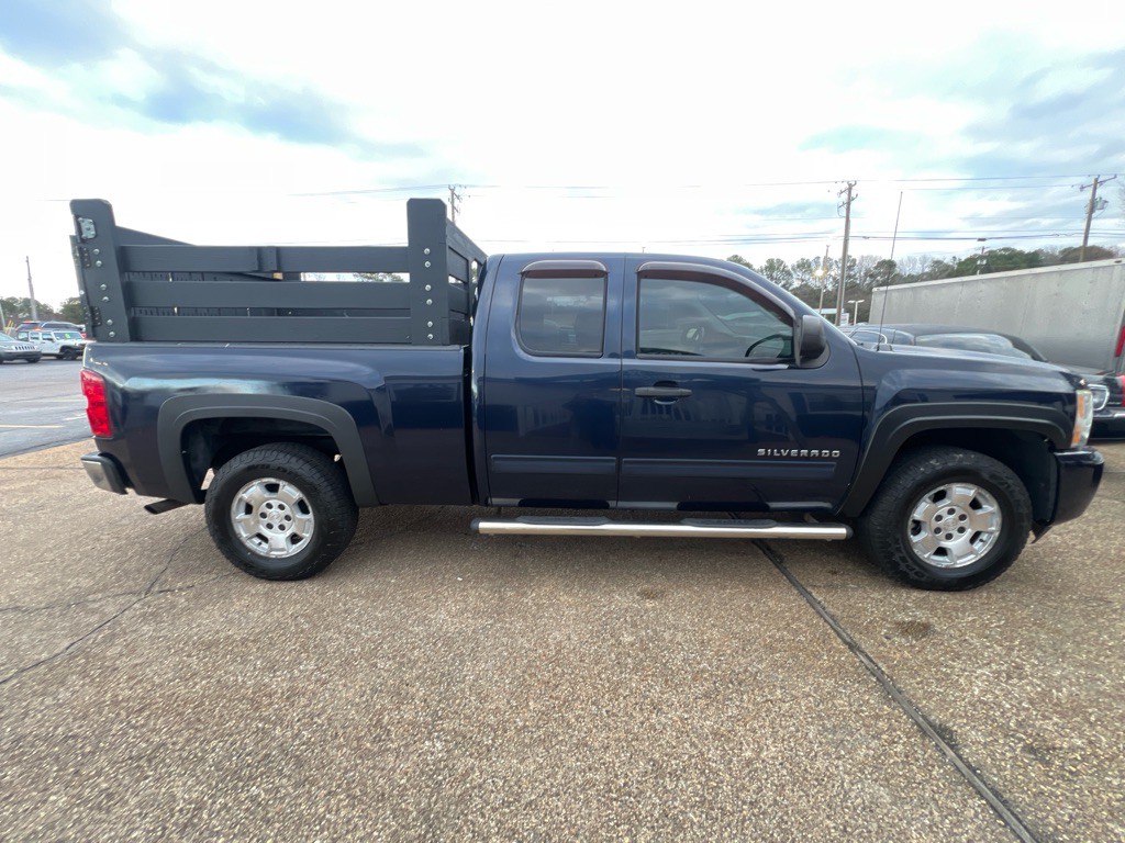 2011 Chevrolet Silverado 1500 Image 4