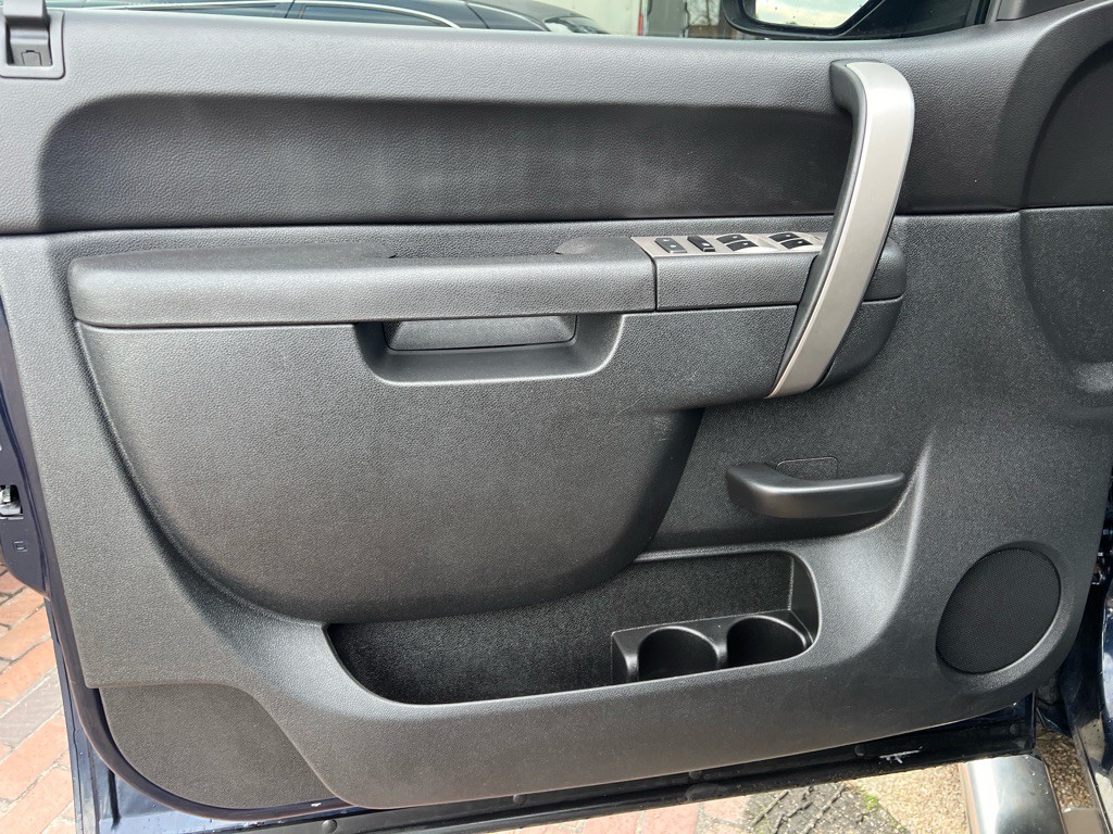 2011 Chevrolet Silverado 1500 Image 9