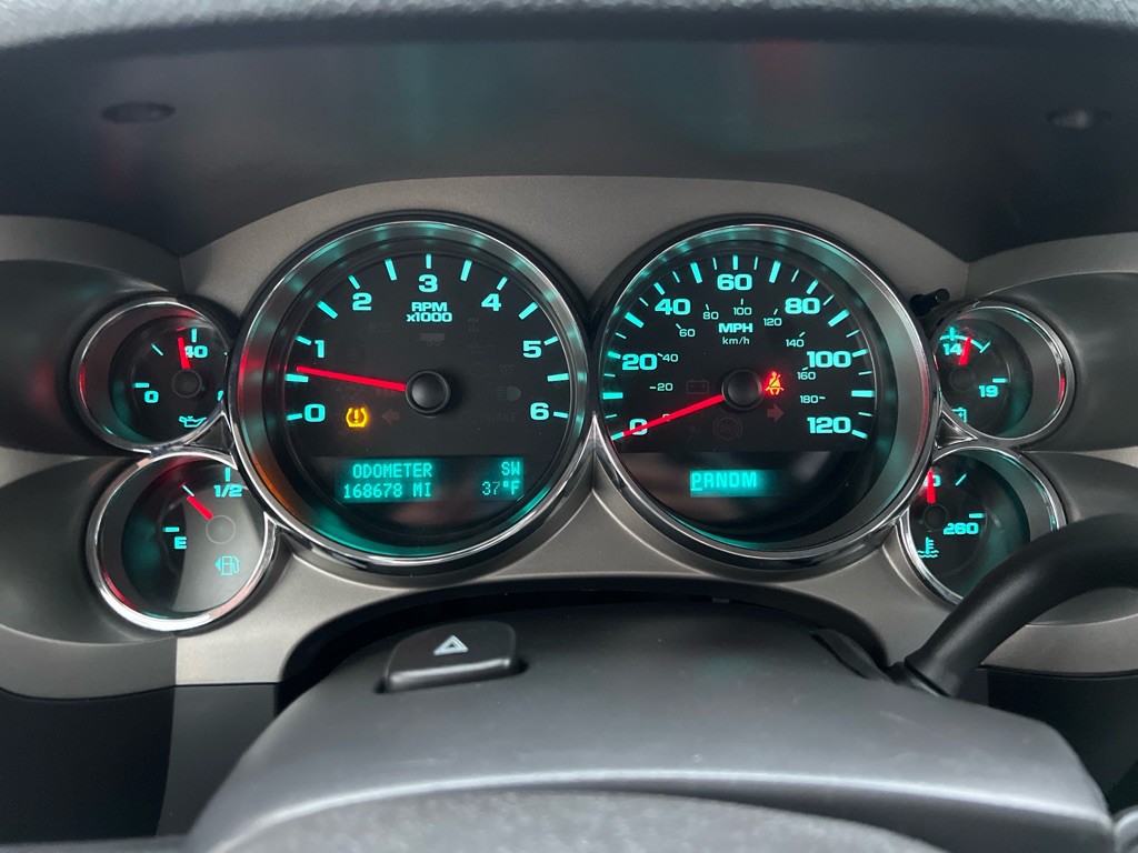 2011 Chevrolet Silverado 1500 Image 13