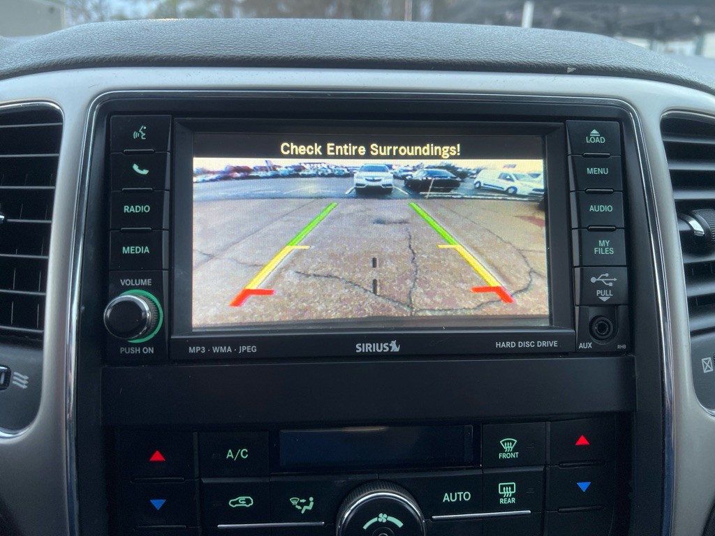 2011 Jeep Grand Cherokee Image 14