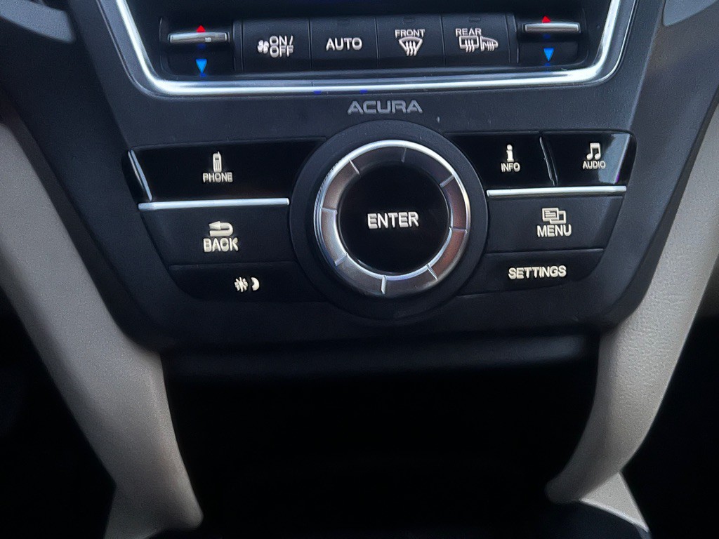2016 Acura MDX Image 16