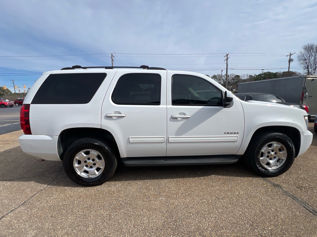 2013 Chevrolet Tahoe Image 4