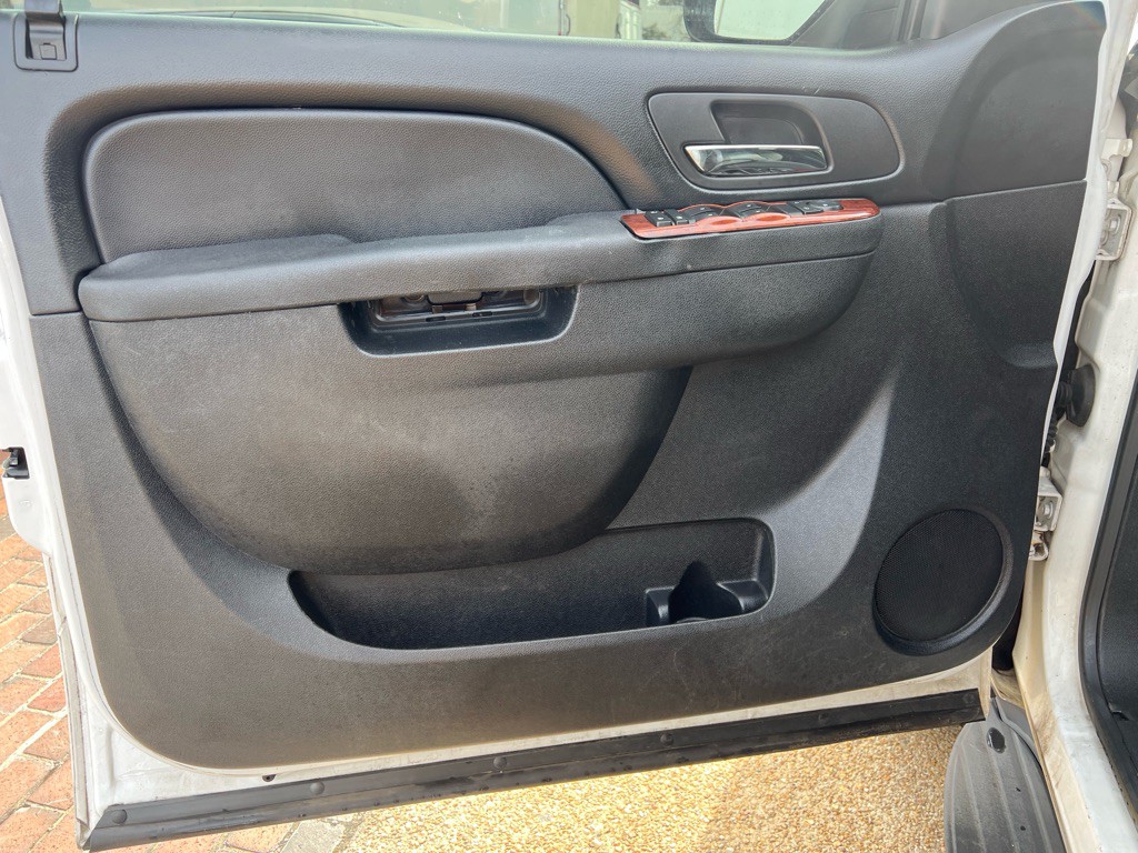 2013 Chevrolet Tahoe Image 9