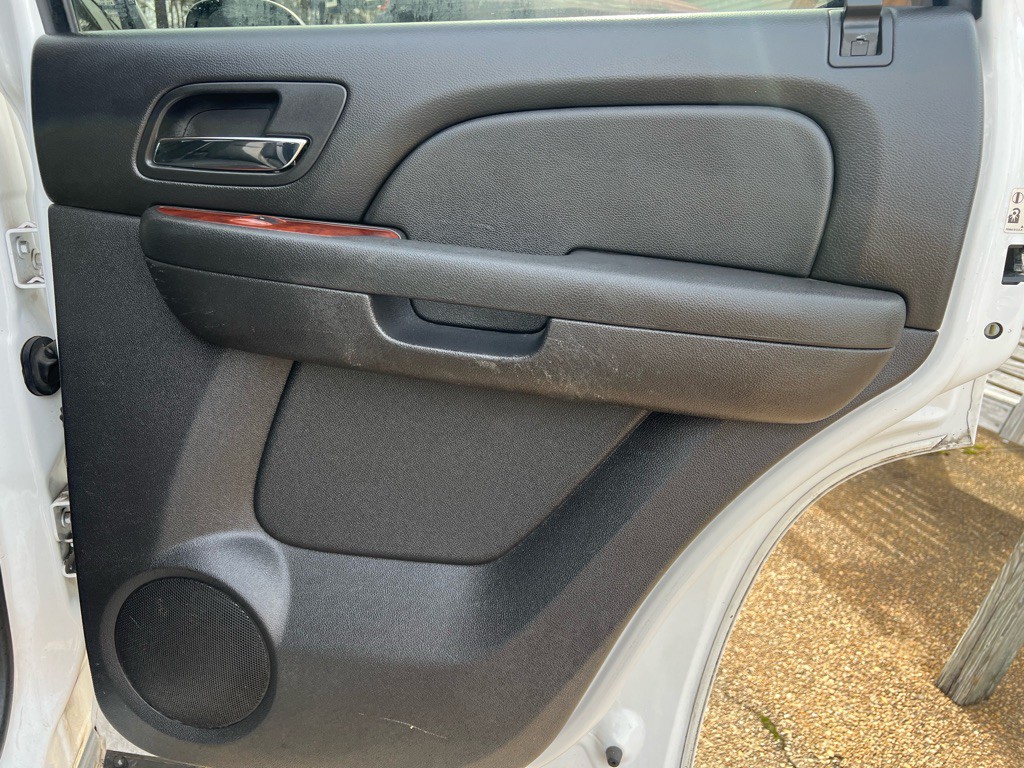 2013 Chevrolet Tahoe Image 17