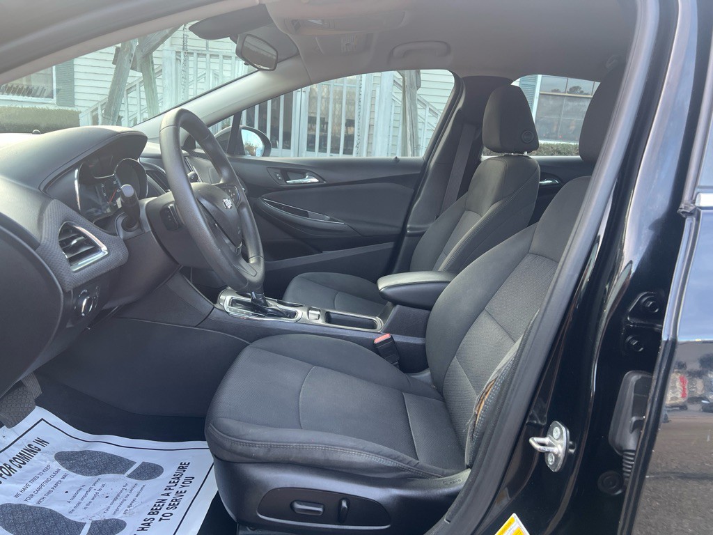 2017 Chevrolet Cruze Image 10