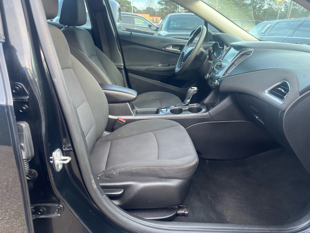 2017 Chevrolet Cruze Image 23