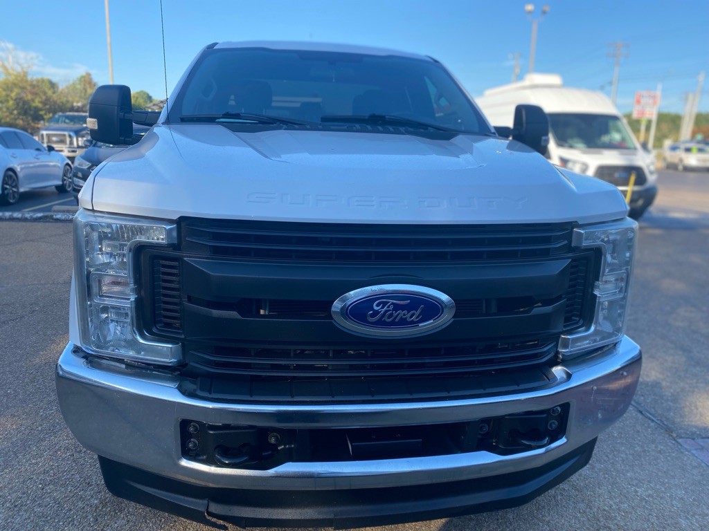 2019 Ford F-250 Image 2