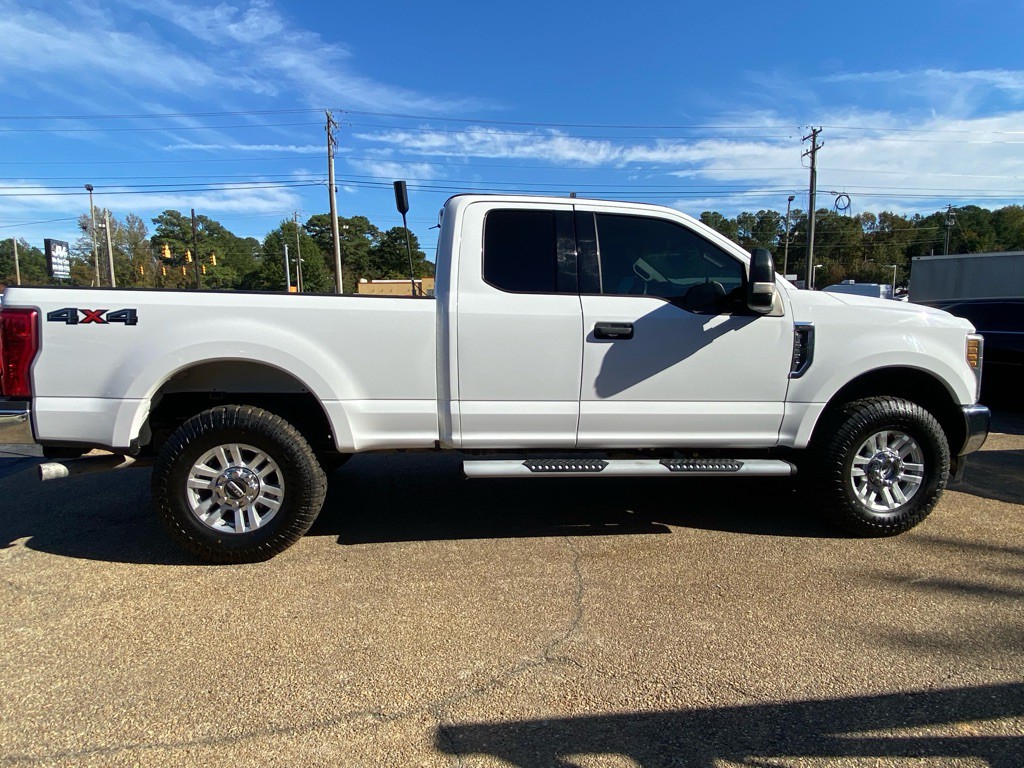 2018 Ford F-250 Image 9