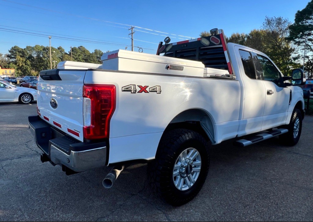 2018 Ford F-250 Image 30