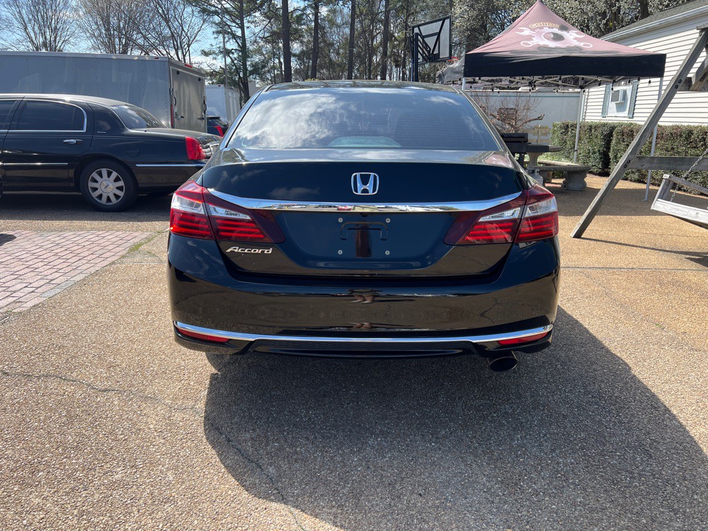 2016 Honda Accord Image 6