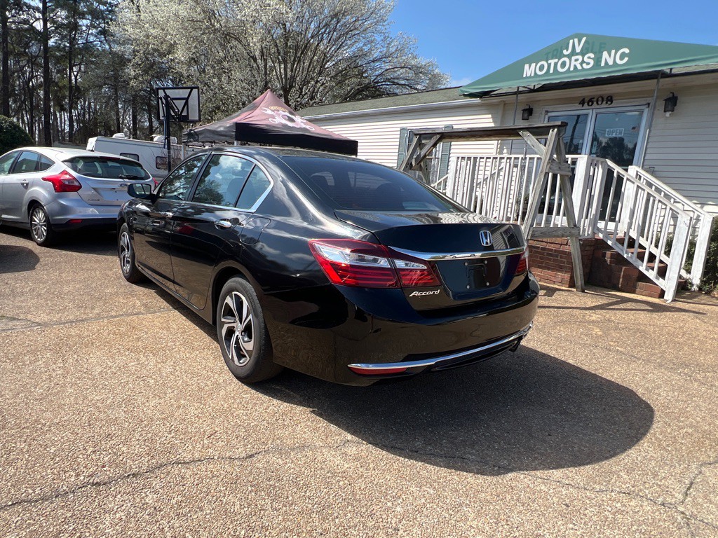 2016 Honda Accord Image 7