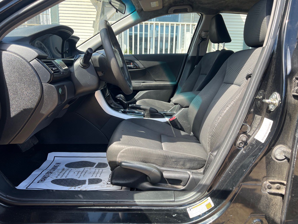 2016 Honda Accord Image 11