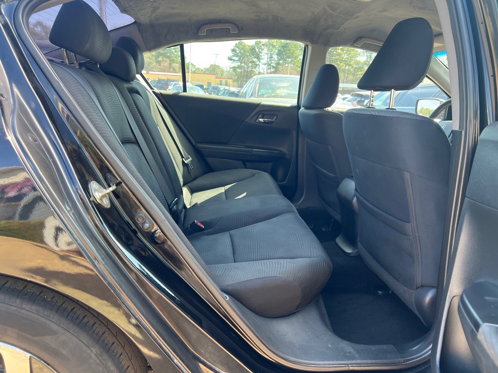 2016 Honda Accord Image 22