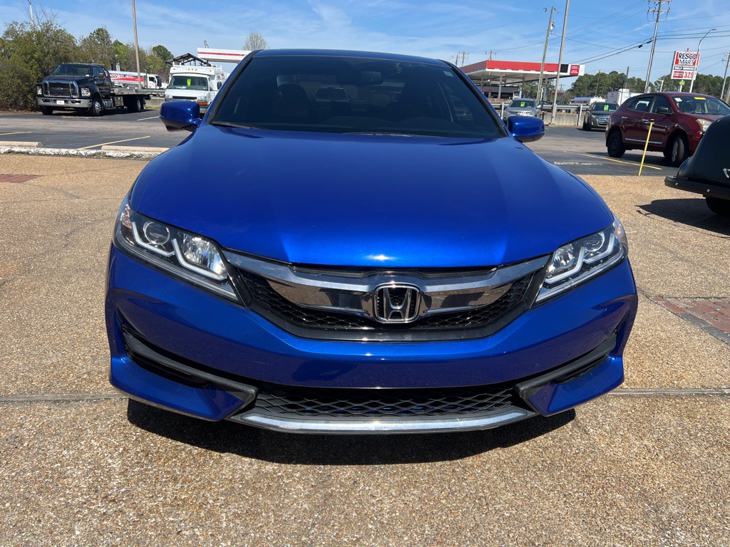 2016 Honda Accord Image 2