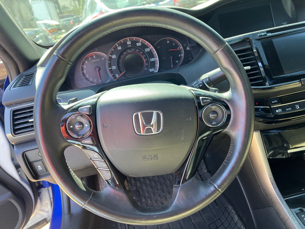 2016 Honda Accord Image 12