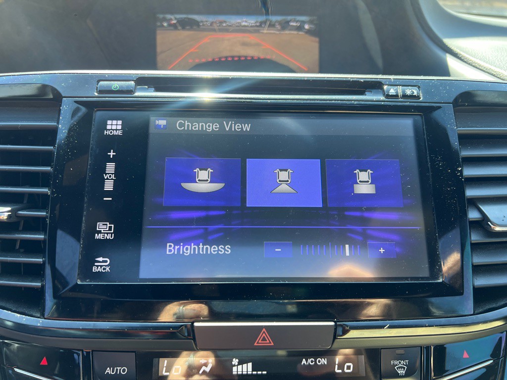 2016 Honda Accord Image 16