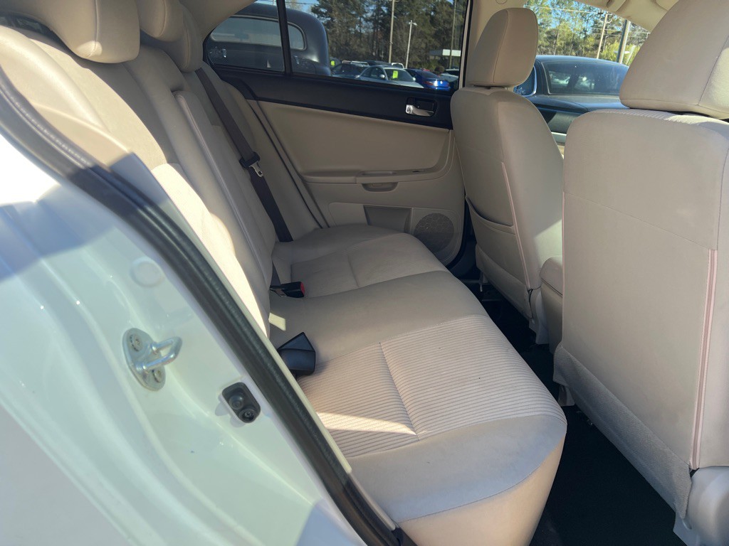 2015 Mitsubishi Lancer Image 21