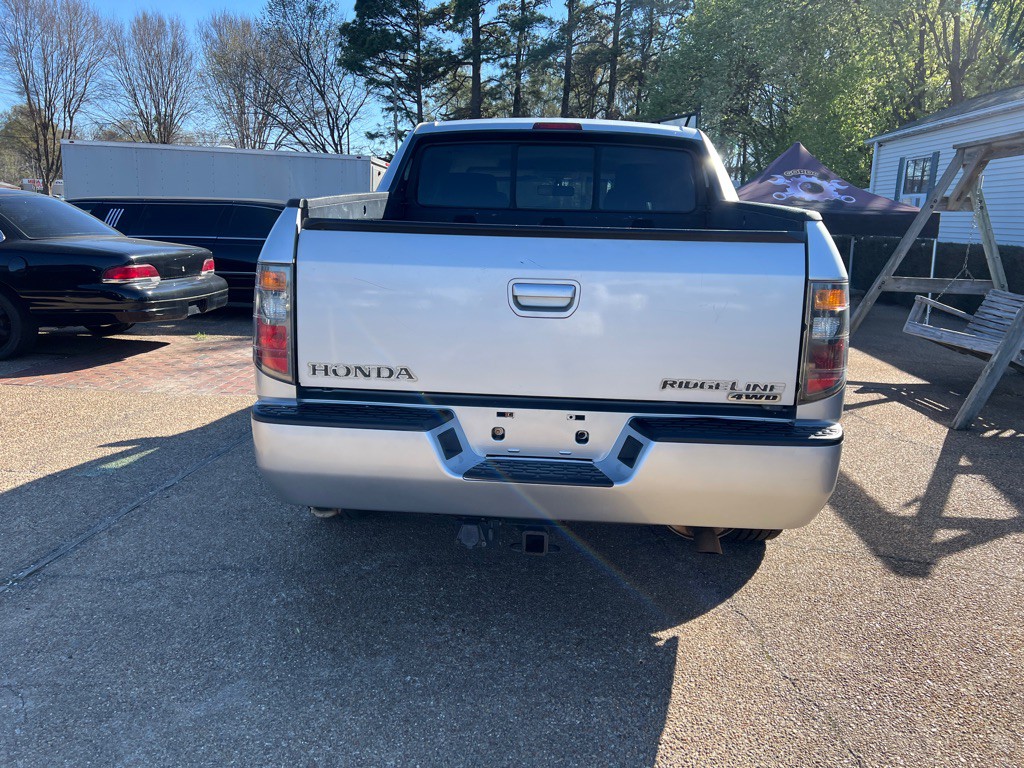 2006 Honda Ridgeline Image 6