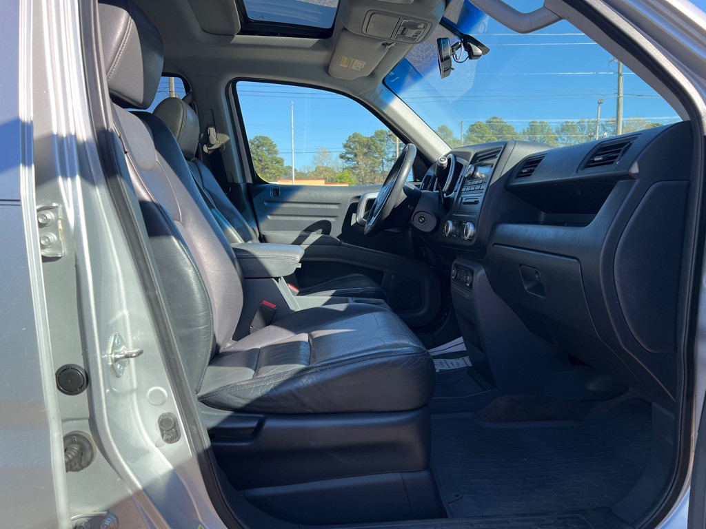 2006 Honda Ridgeline Image 28