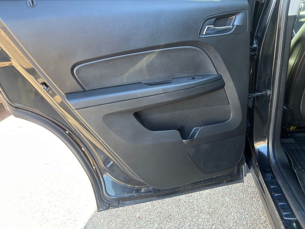 2011 Chevrolet Equinox Image 16